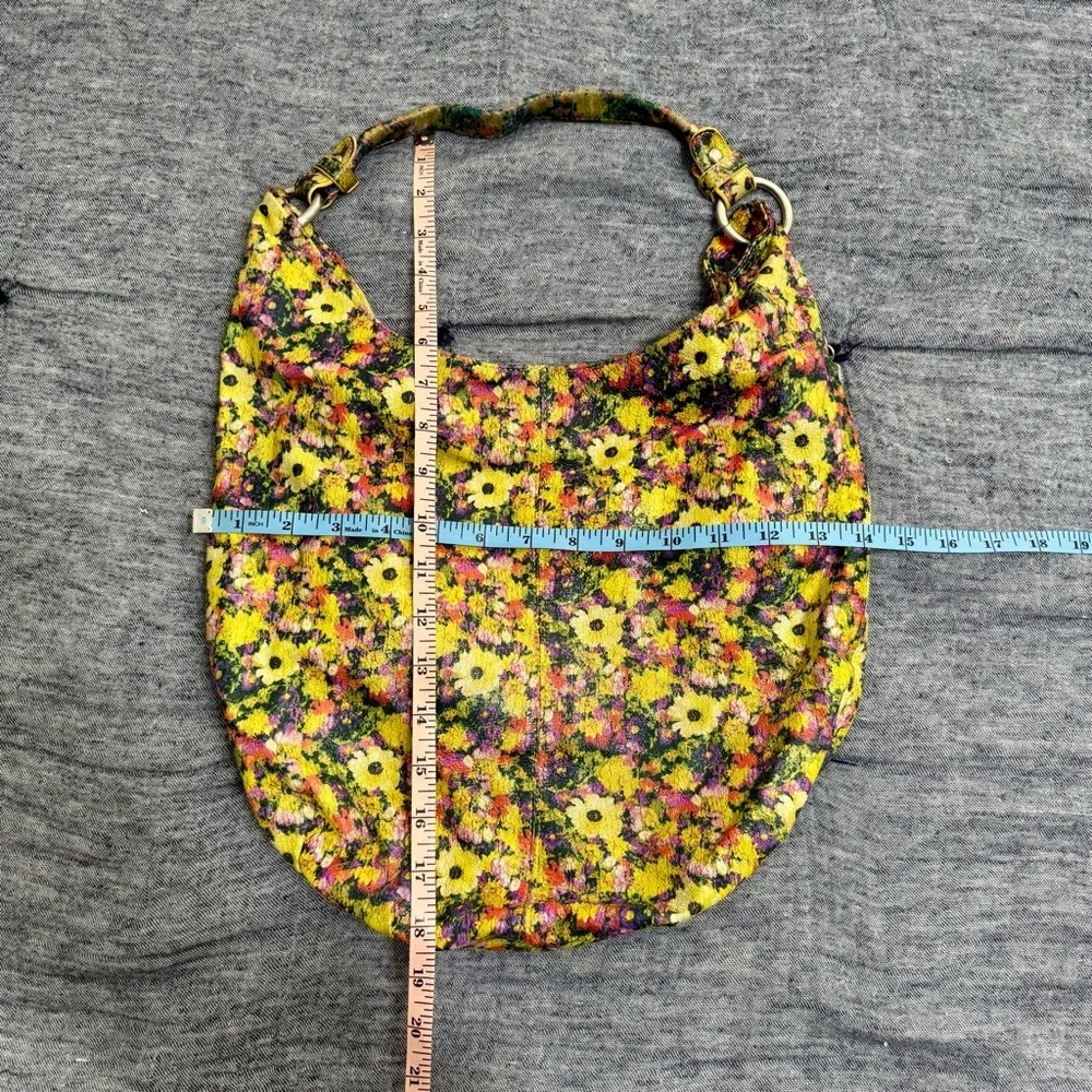HOBO The Original Daisy Floral Bright Pattern Shoulder Bag